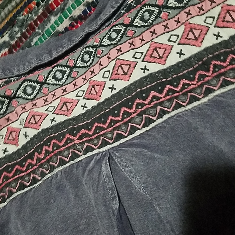 Distressed light weight button up - Picture 3 of 7